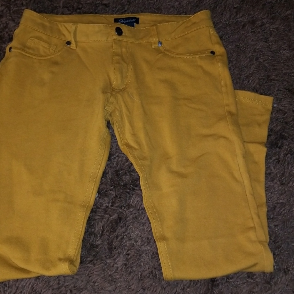 Mustard colored stretch jeggings